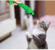 Lobster Shape Cat Toothbrush Interactive Chewing Catnip Toy Dental Care for Kitten Teeth Cleaning Leaky Food Device Natural Rubber Bite Resistance